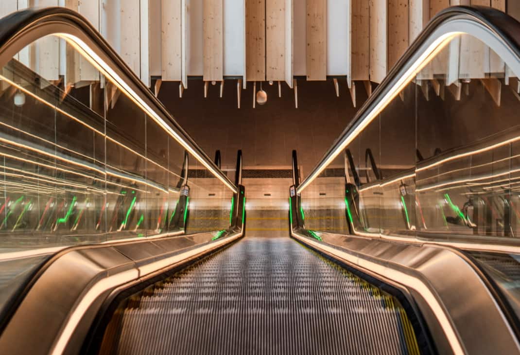 Kone Roltrappen Roltrappen voor meer soepelheid in Saint-Denis – Pleyel - KONE België ...