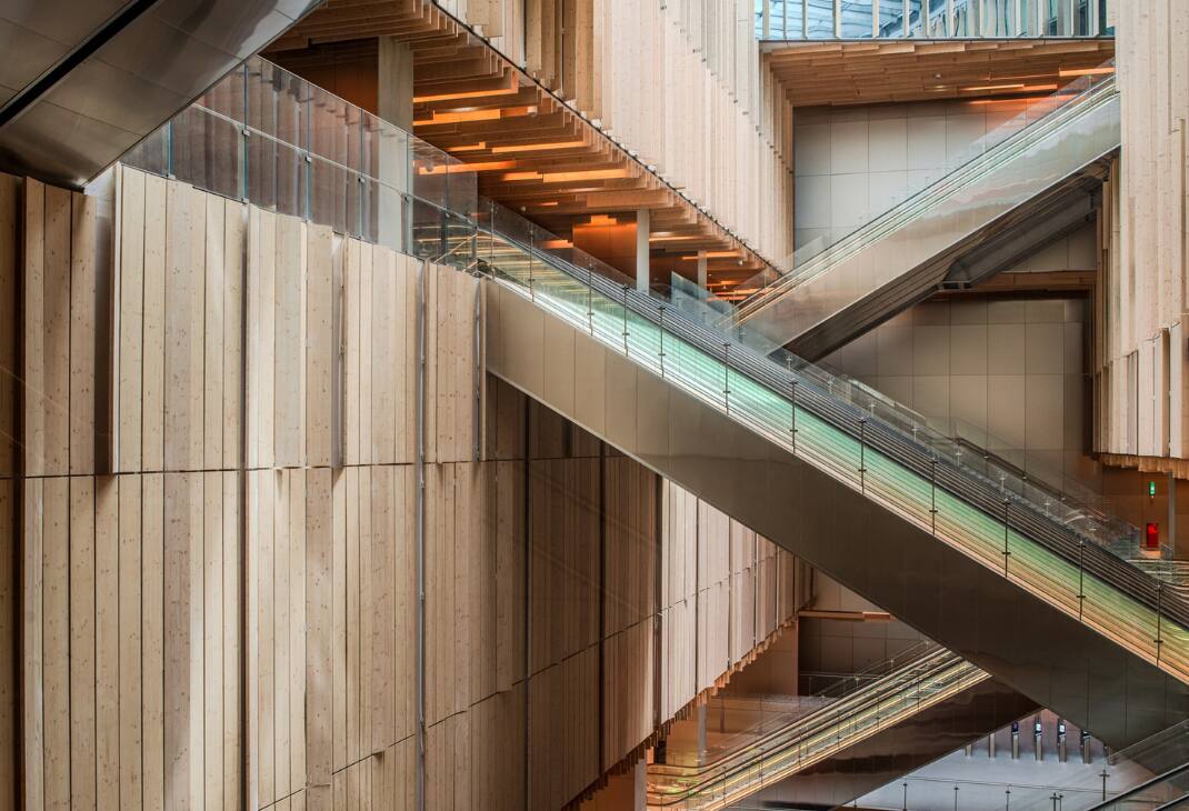 Kone Roltrappen Roltrappen voor meer soepelheid in Saint-Denis – Pleyel - KONE België ...