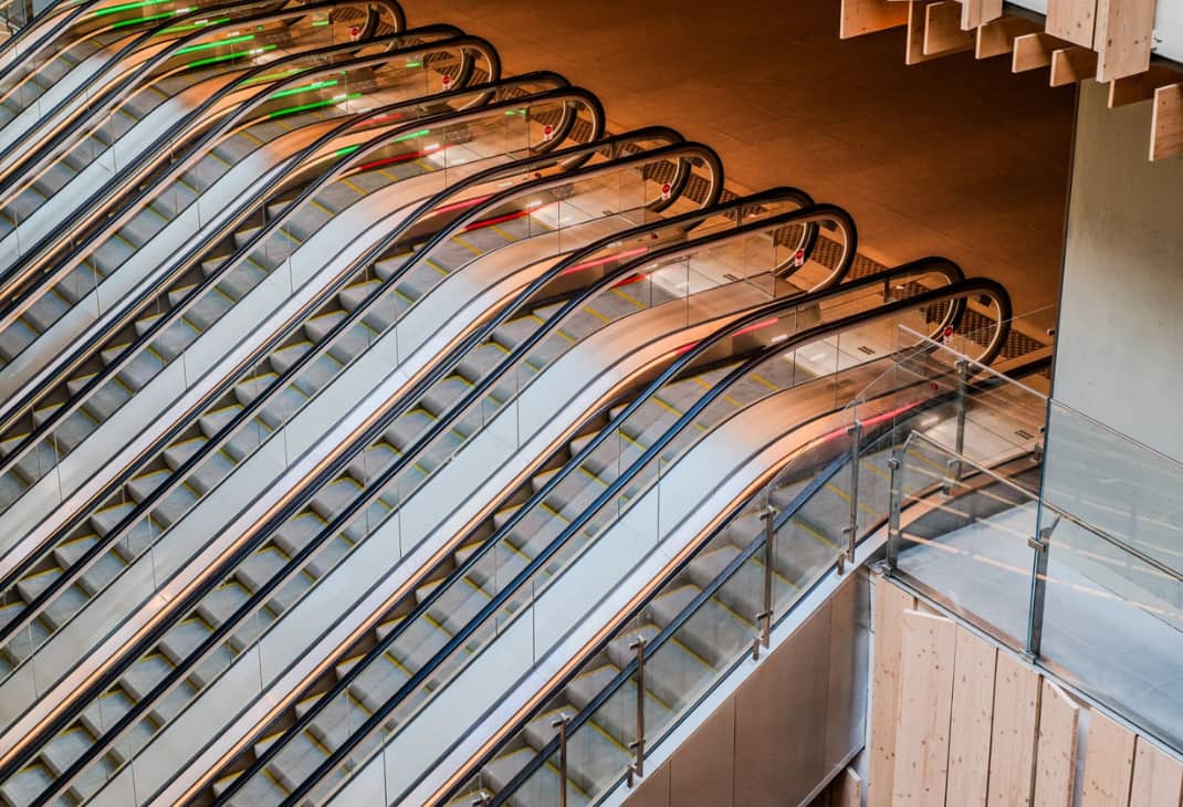 Kone Roltrappen Roltrappen voor meer soepelheid in Saint-Denis – Pleyel - KONE België ...