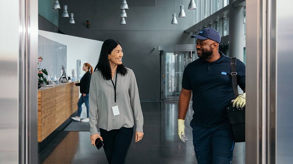 Klanten krijgen 24/7 ondersteuning, zowel persoonlijk als digitaal.