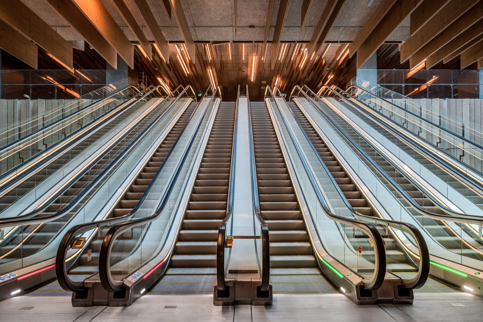 Kone Roltrappen Roltrappen voor meer soepelheid in Saint-Denis – Pleyel - KONE België ...