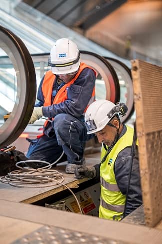 Kone Roltrappen Roltrappen voor meer soepelheid in Saint-Denis – Pleyel - KONE België ...